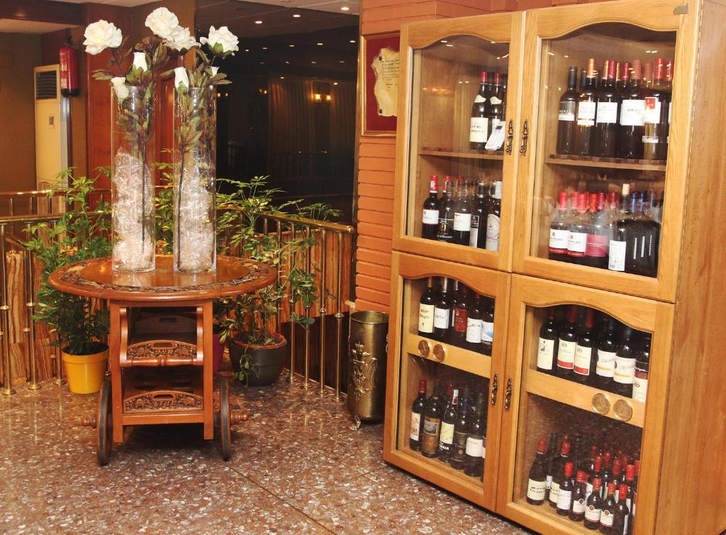 Hostal la Parrilla Tudela Esterno foto